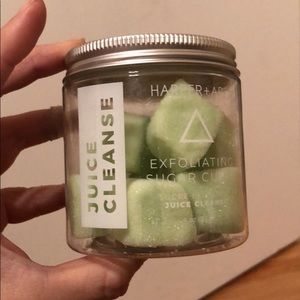 exfoliating sugar cubes